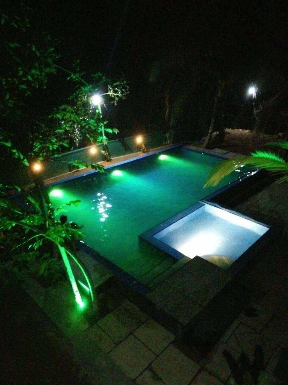 Jungle Restaurant And Villa 乌纳瓦图纳 外观 照片